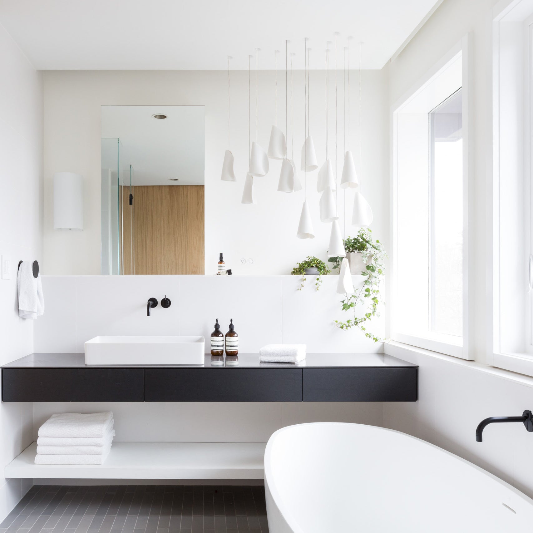 Ember Oak & Co. 21 Thin Porcelain Pendant Lamp — Dimmable LED