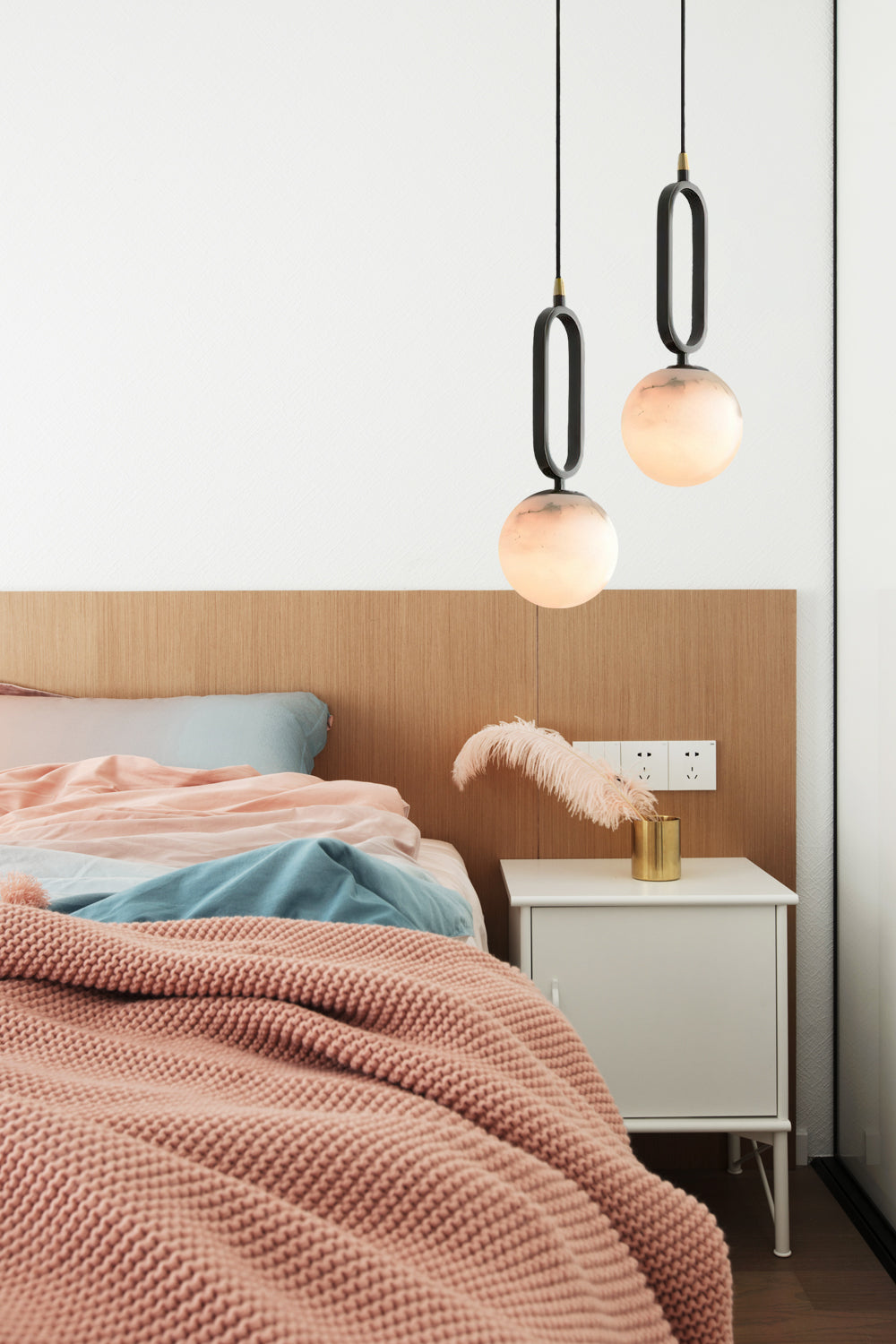 Ember Oak & Co. Alabaster Ball 18" Sculptural Pendant Lamp