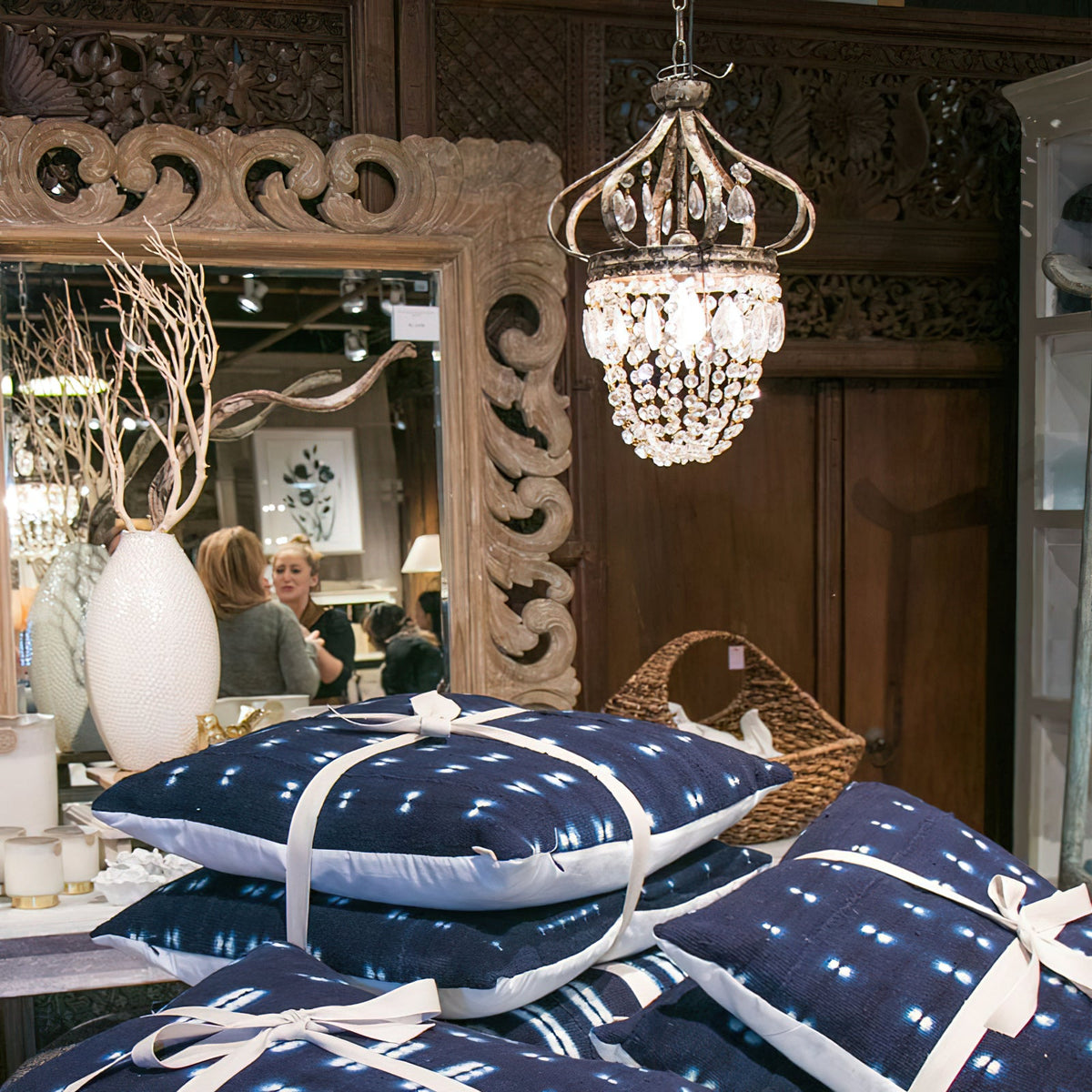 Ember Oak & Co. Abella Crystal Teardrop LED Chandelier