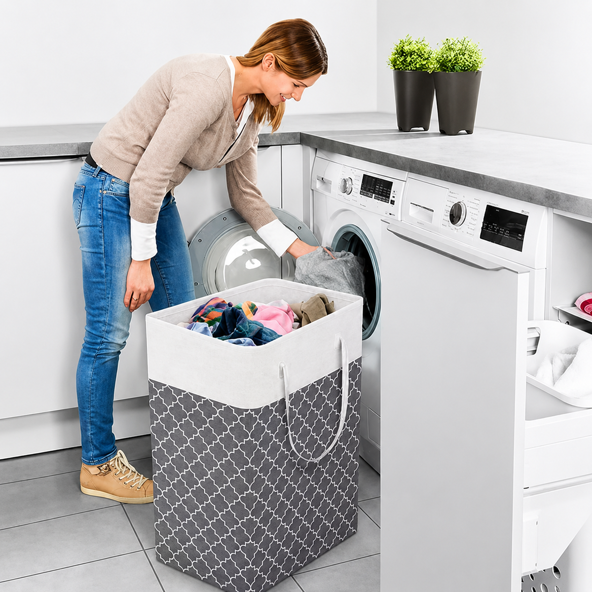 Ember Oak & Co. Lauva 75L Waterproof Foldable Laundry Basket