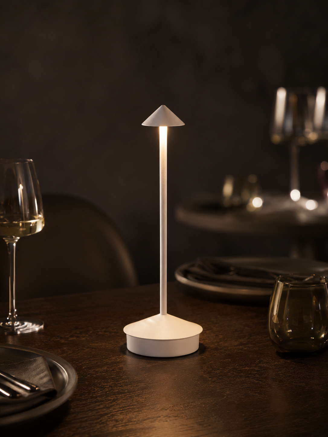 Ember Oak & Co. Aura Cordless Table Lamp